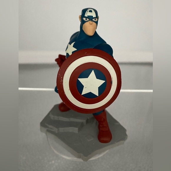 “Disney” Infinity Captain America Marvel Avengers Figurine - Picture 2 of 5